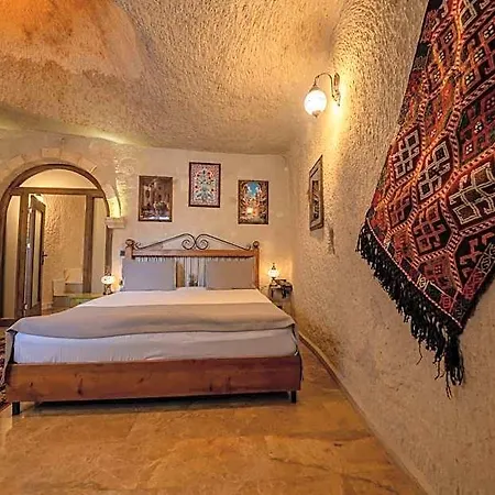 Majestic Cave House 酒店 格雷梅