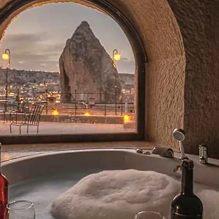 Hotel Majestic Cave House